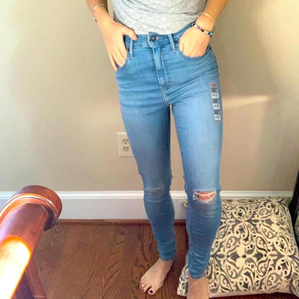 Brand New Levi’s!